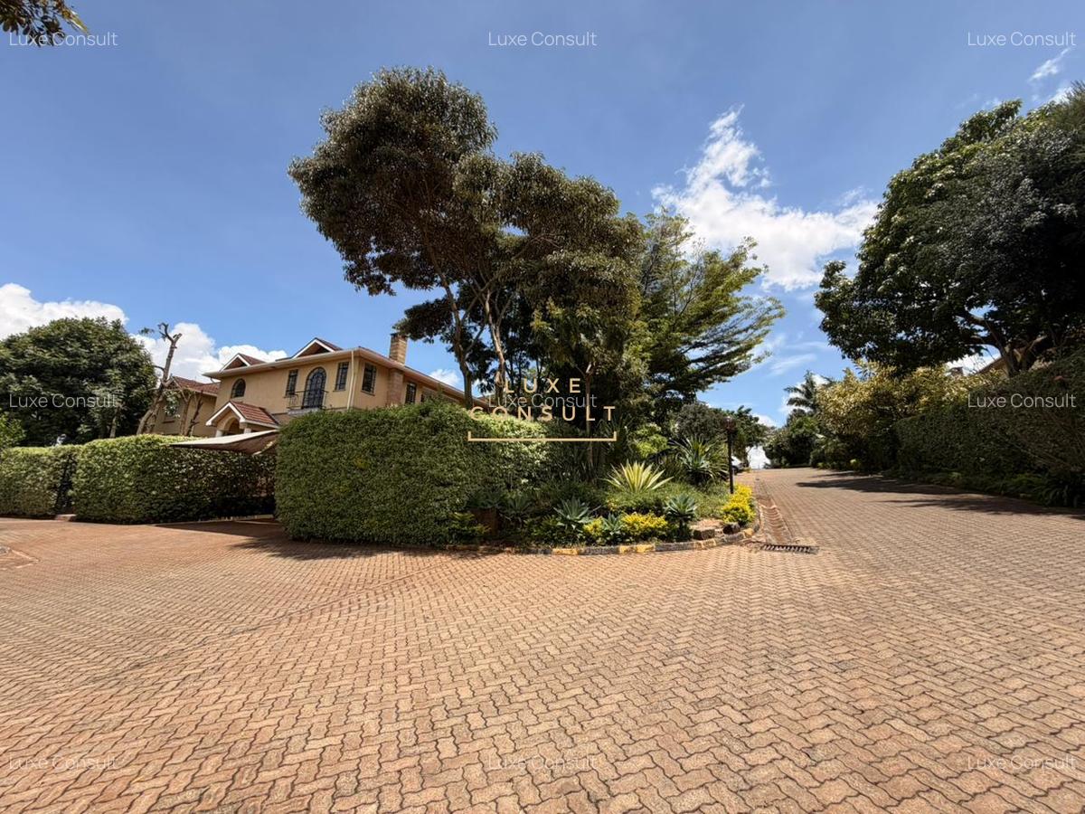 4 Bed Townhouse in Kitisuru - 13