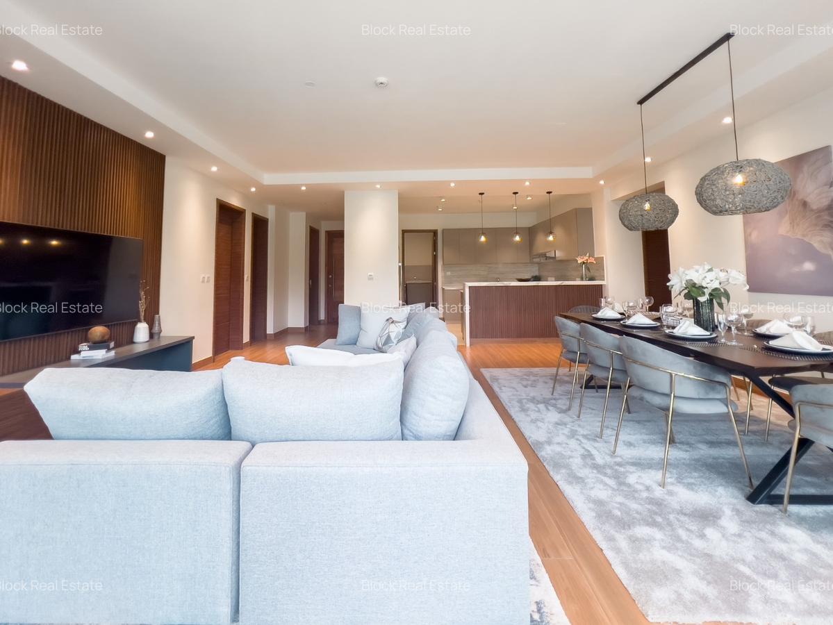 3 Bed Apartment with En Suite in Riverside - 15