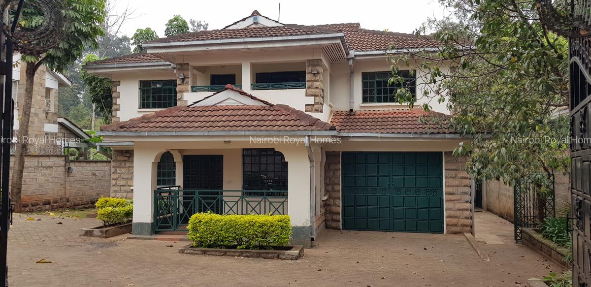 6 Bed House with En Suite at Lavington Road - 4