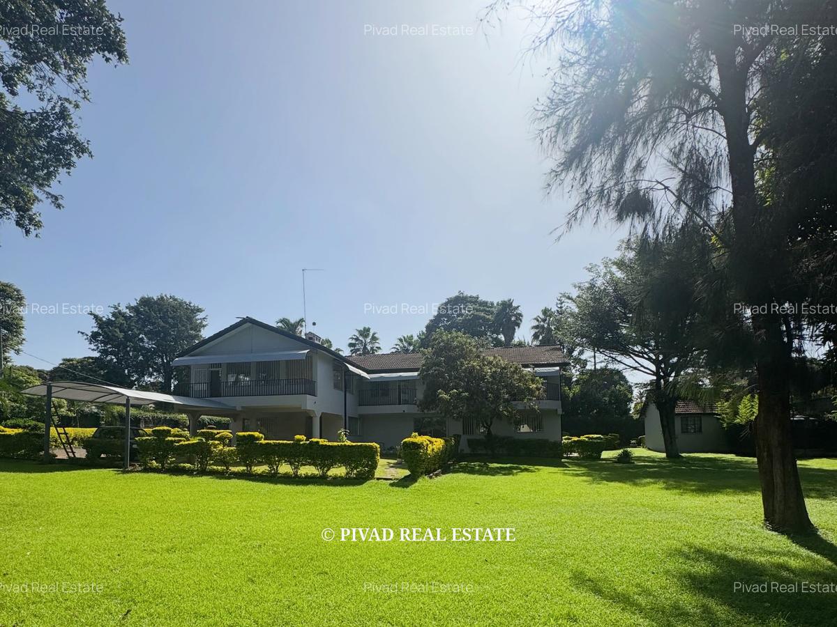 5 Bed House with Garden in Nyari - 11