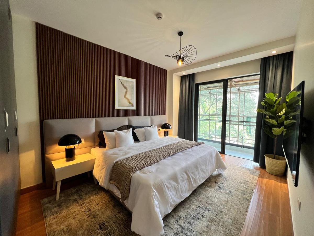 2 Bed Apartment with Swimming Pool in Riverside - 8