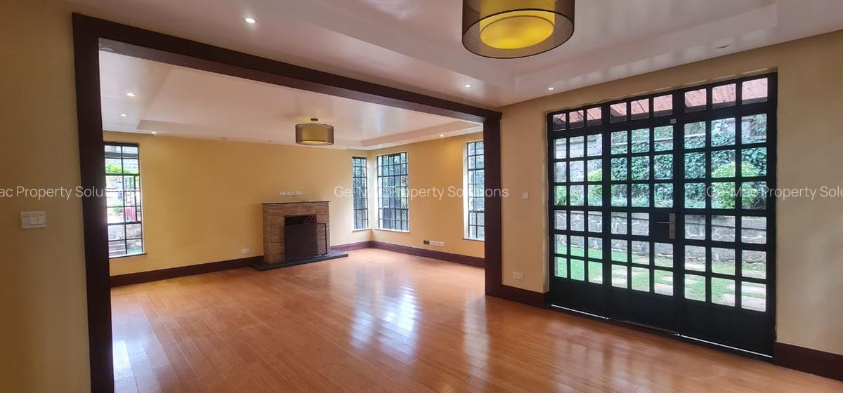 4 Bed Townhouse with En Suite in Runda - 2