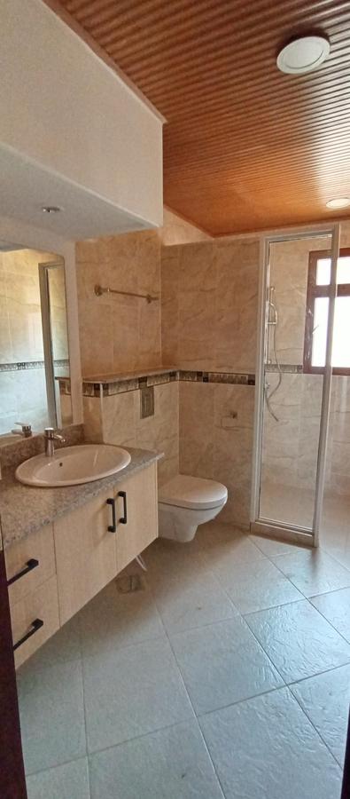 5 Bed Townhouse with En Suite at Shanzu Road - 16