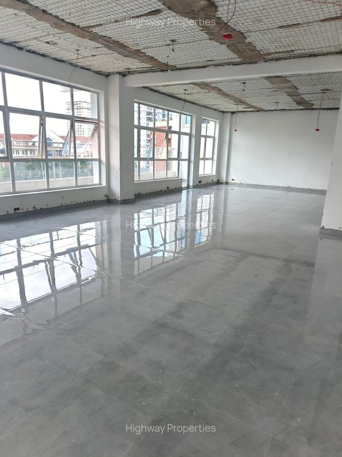 Office with Lift in Kilimani - 9
