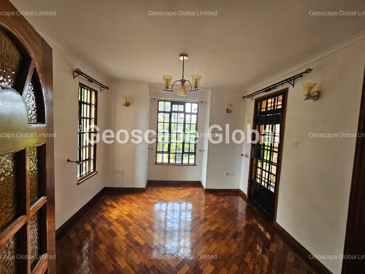 4 Bed House with En Suite in Runda - 5