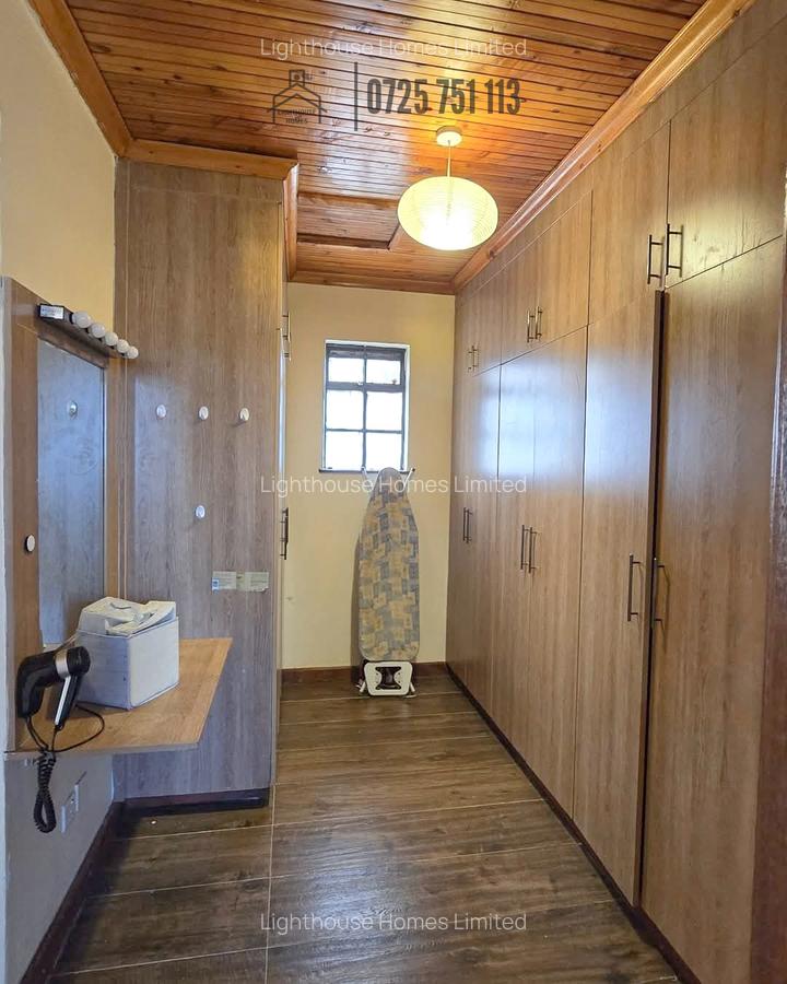 3 Bed Apartment with En Suite at Riverside Drive - 8