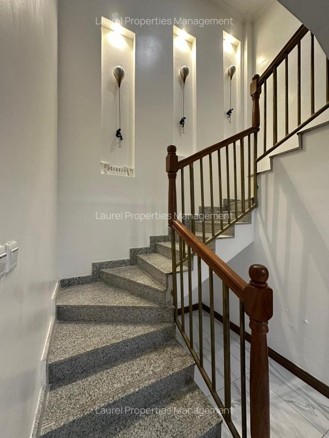 Serviced 4 Bed Apartment with En Suite at Arwings Kodhek - 18