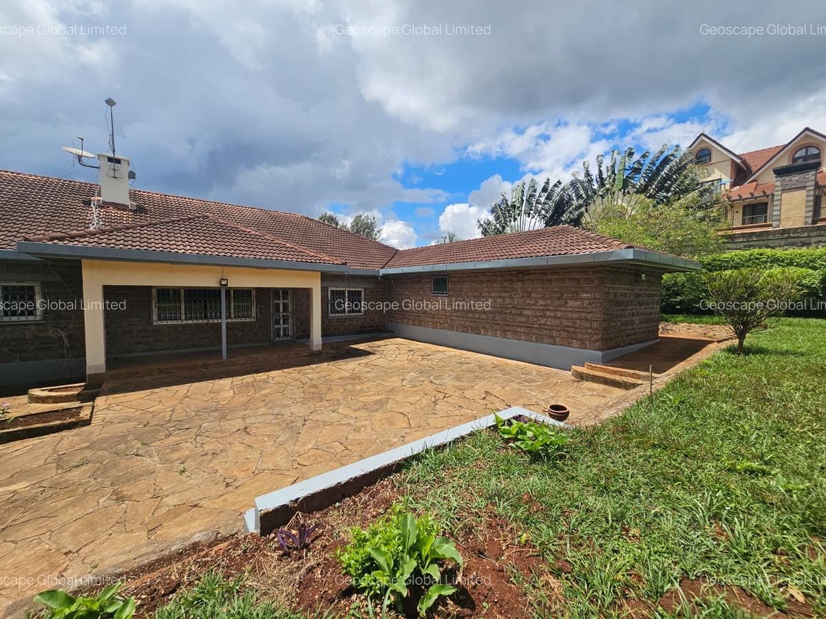 4 Bed House with En Suite in Runda - 5