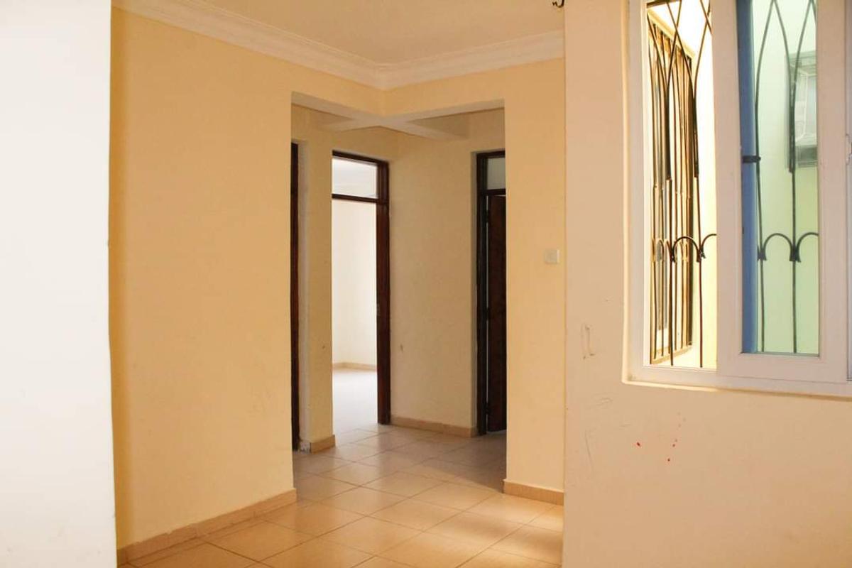 3 Bed Apartment with En Suite at Mtwapa - 6