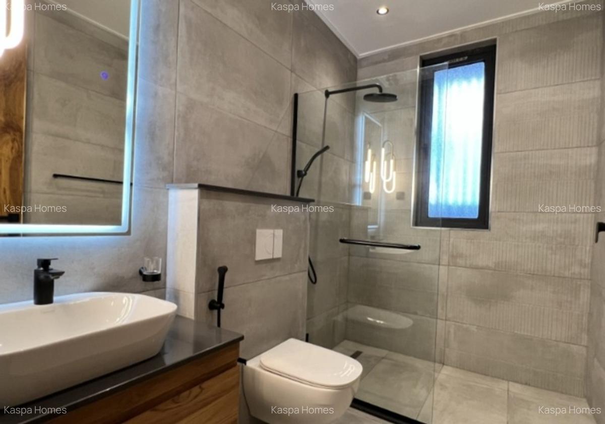 Serviced 4 Bed Apartment with En Suite in Westlands Area - 14