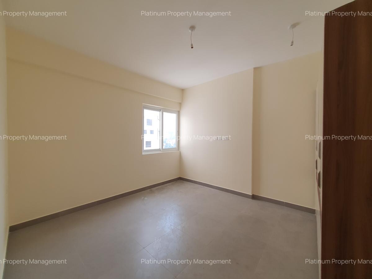 3 Bed Apartment with En Suite in Parklands - 7