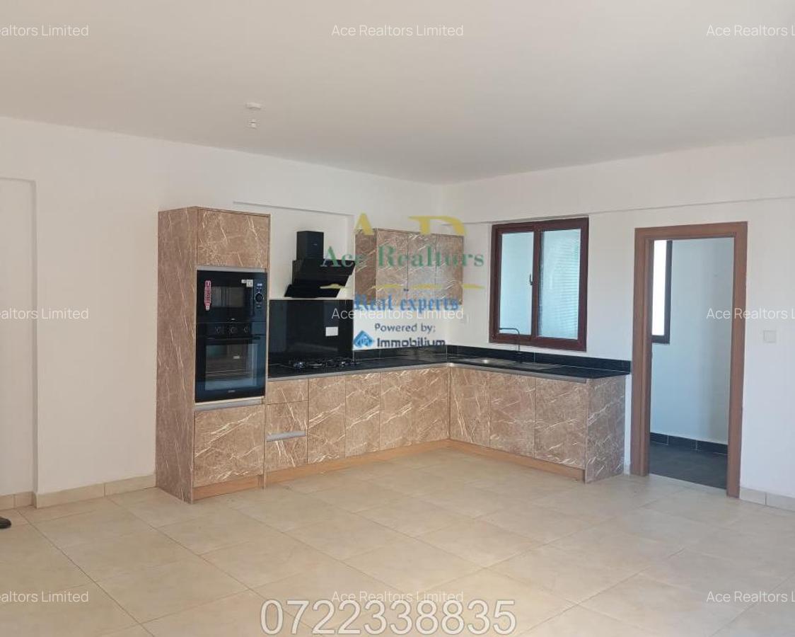 1 Bed Apartment with En Suite at Westlands - 4