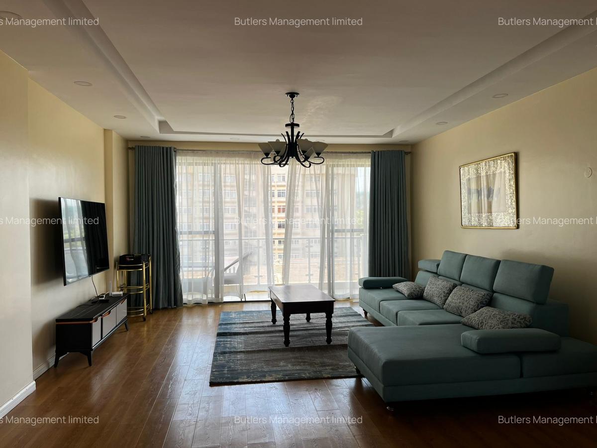 Serviced 3 Bed Apartment with En Suite in Brookside - 4