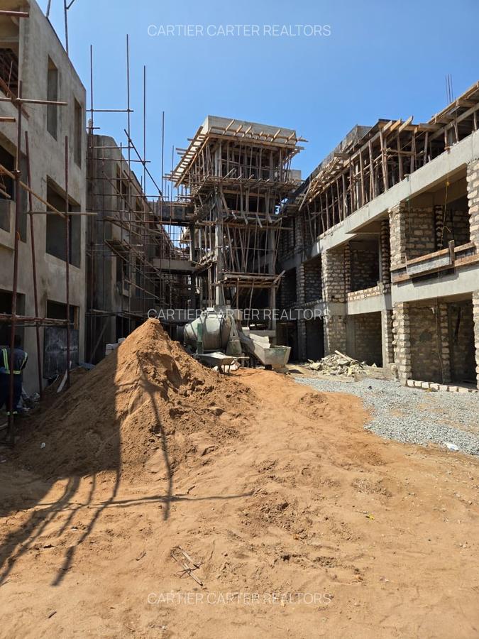 2 Bed Villa with En Suite in Diani - 1