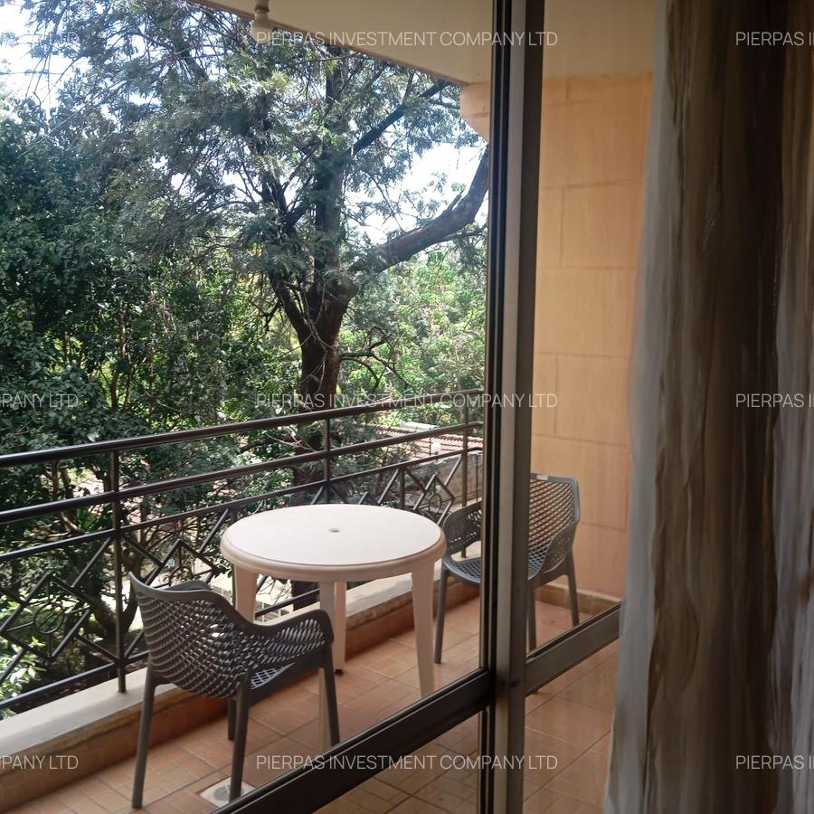 3 Bed Townhouse with En Suite in Brookside - 5