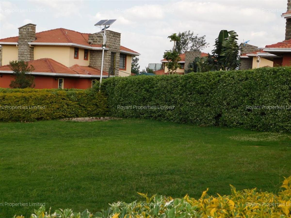 4 Bed House with En Suite at Fourways Junction Estate - 18