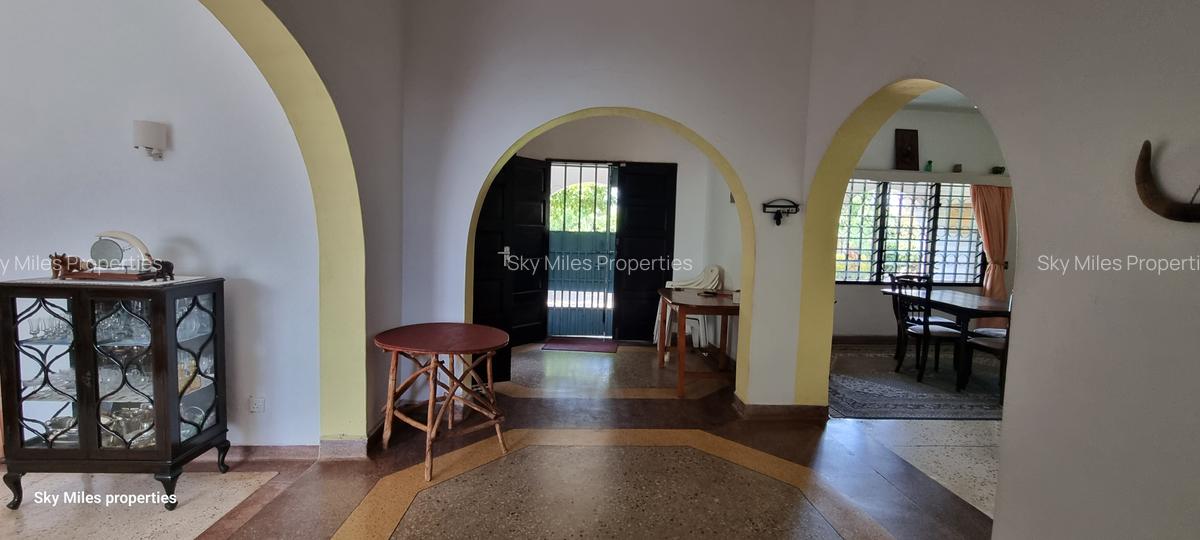 3 Bed House with En Suite at Serena - 9