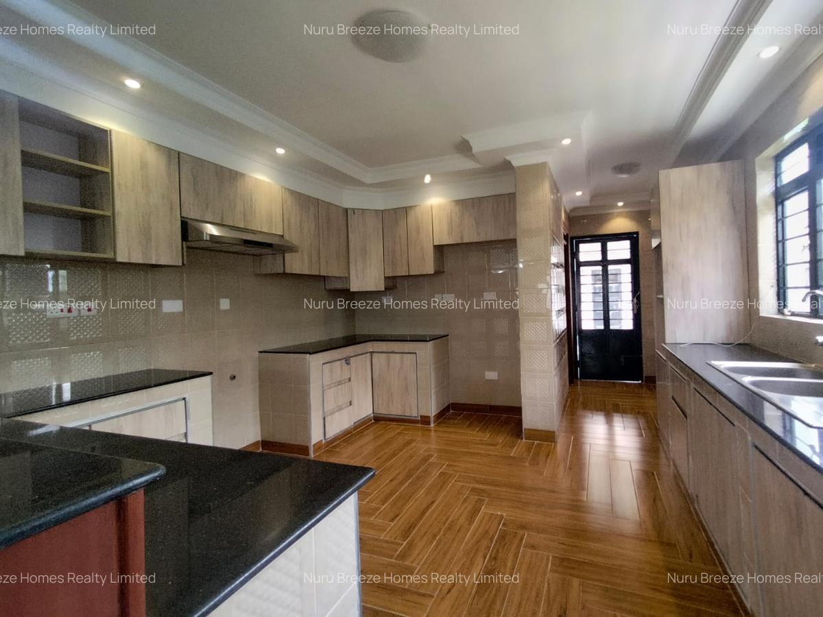 4 Bed Townhouse with En Suite in Kiambu Road - 3