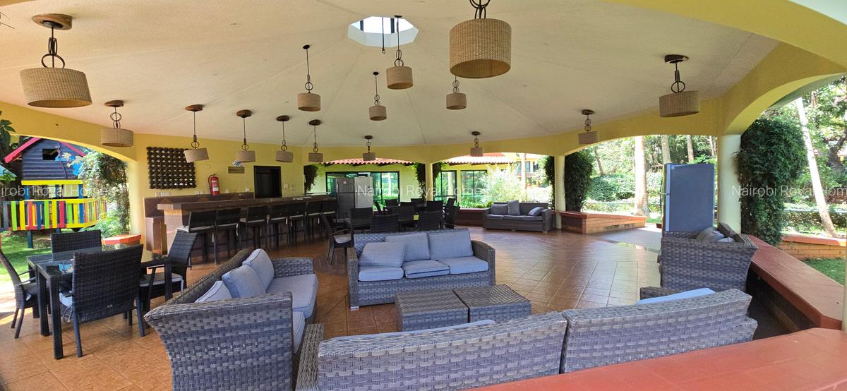 4 Bed Townhouse with En Suite at Grovelia Grove 55 - 5