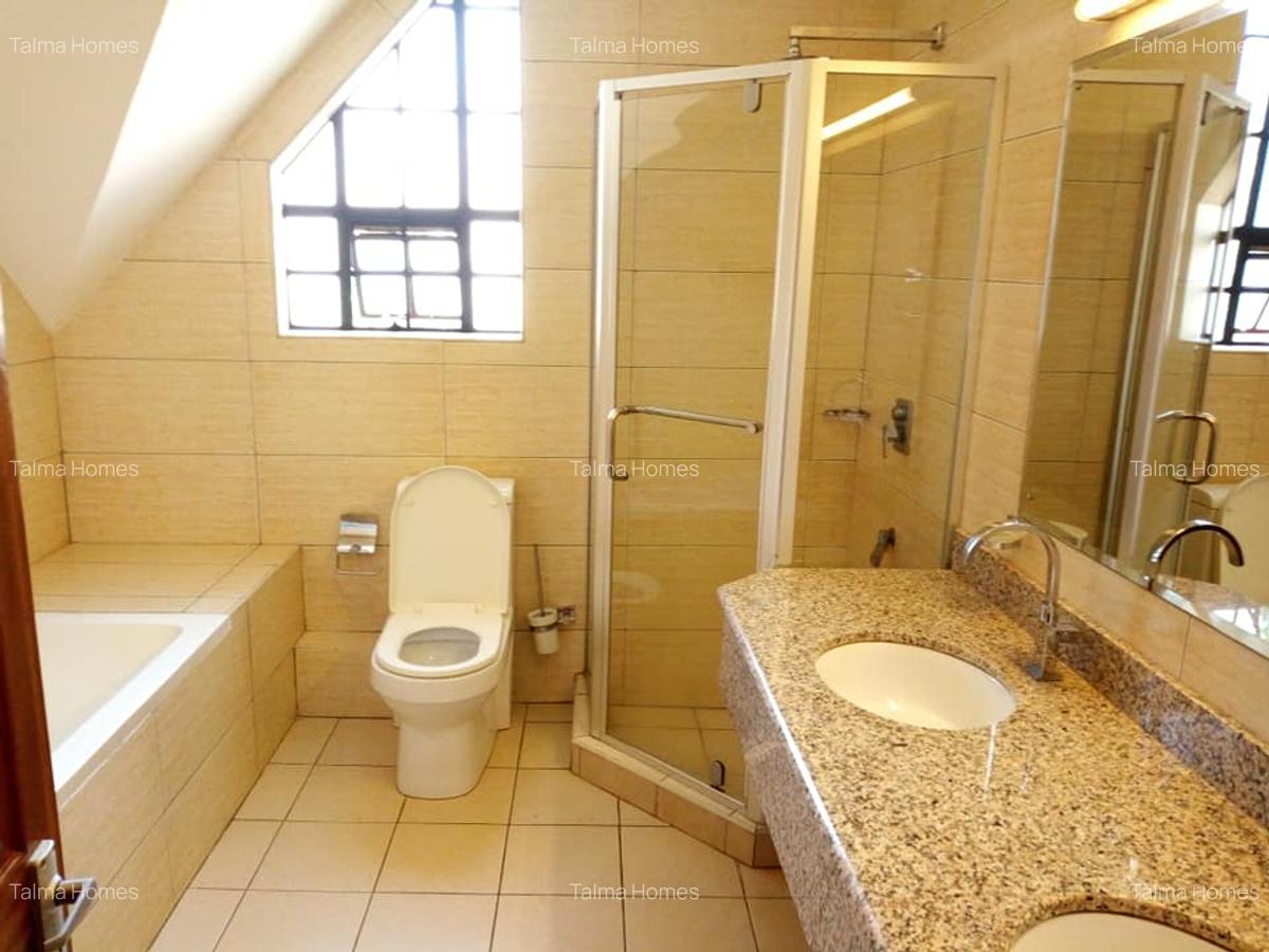 4 Bed Townhouse with En Suite at Off Convent Drive - 13