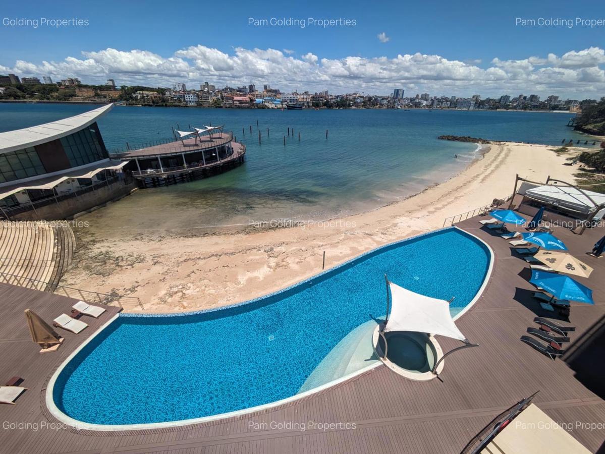 3 Bed Apartment with En Suite in Nyali Area - 1