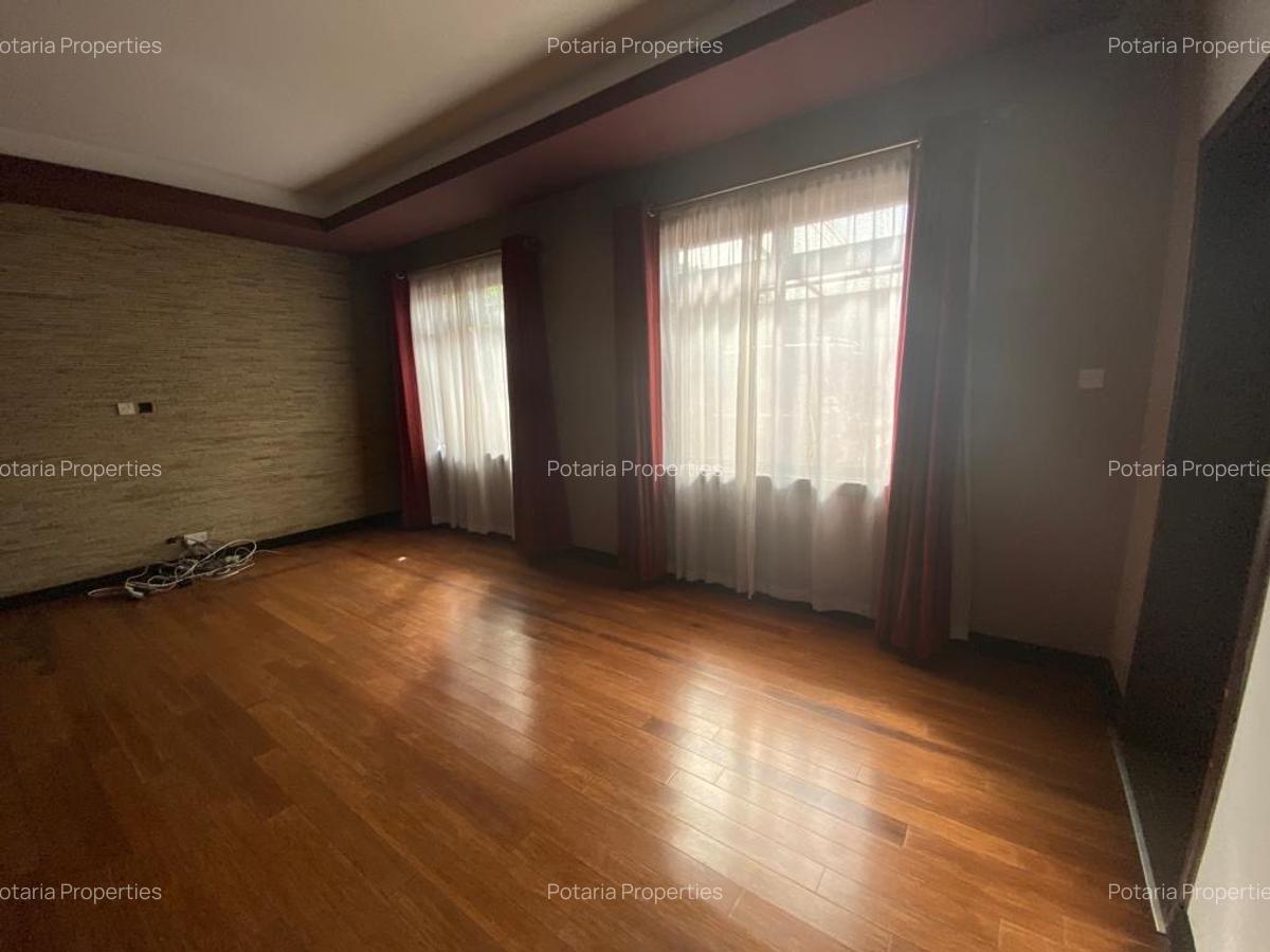 5 Bed Townhouse with Staff Quarters in Lavington - 8