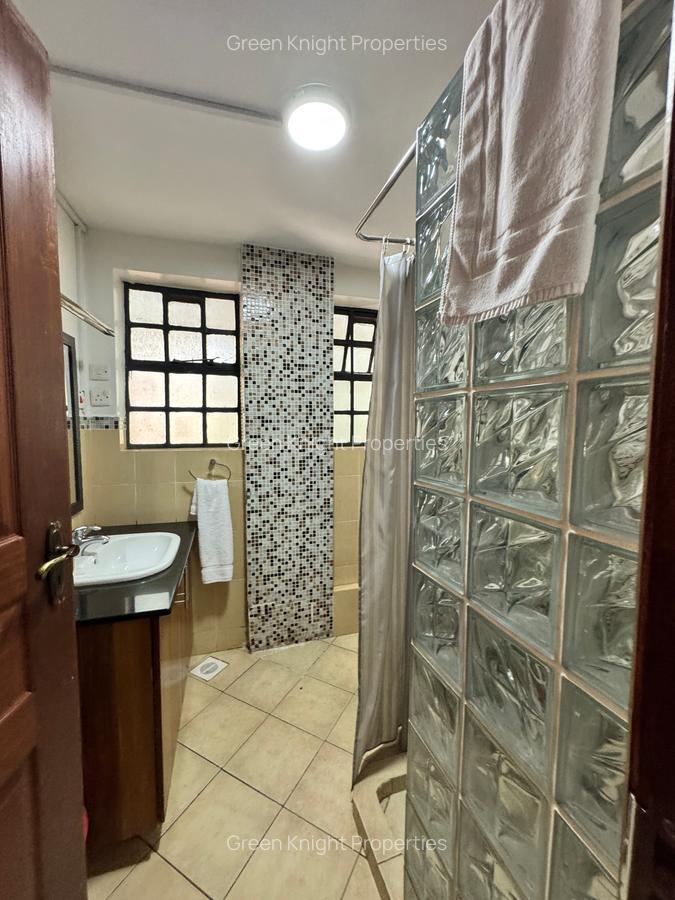 Serviced 2 Bed Apartment with En Suite in Lavington - 15