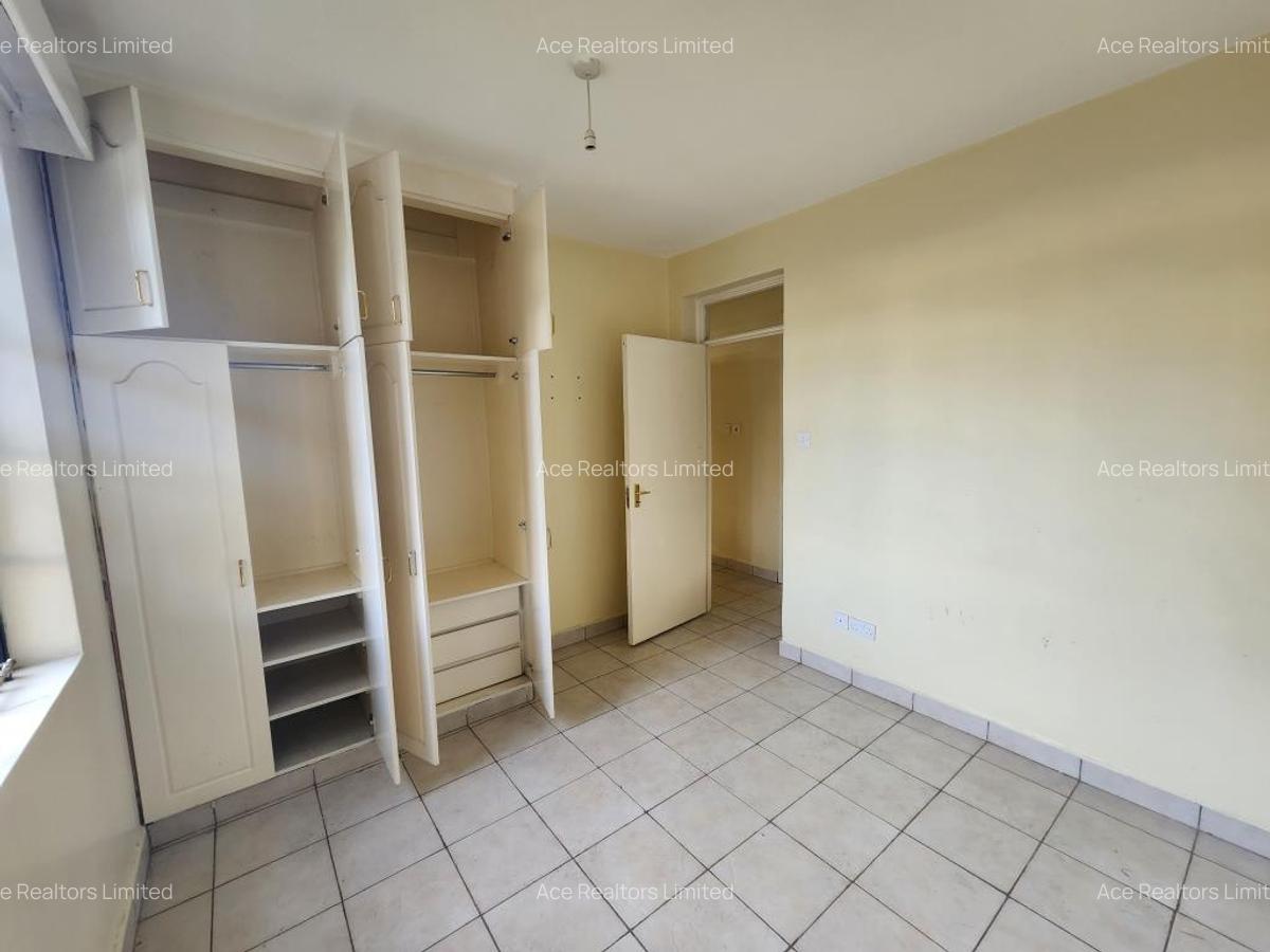 3 Bed Apartment with En Suite at Embakasi - 8