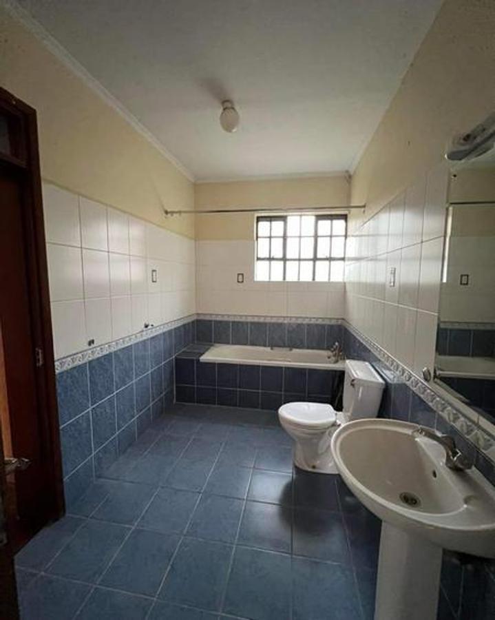 4 Bed House with En Suite in Kileleshwa - 15