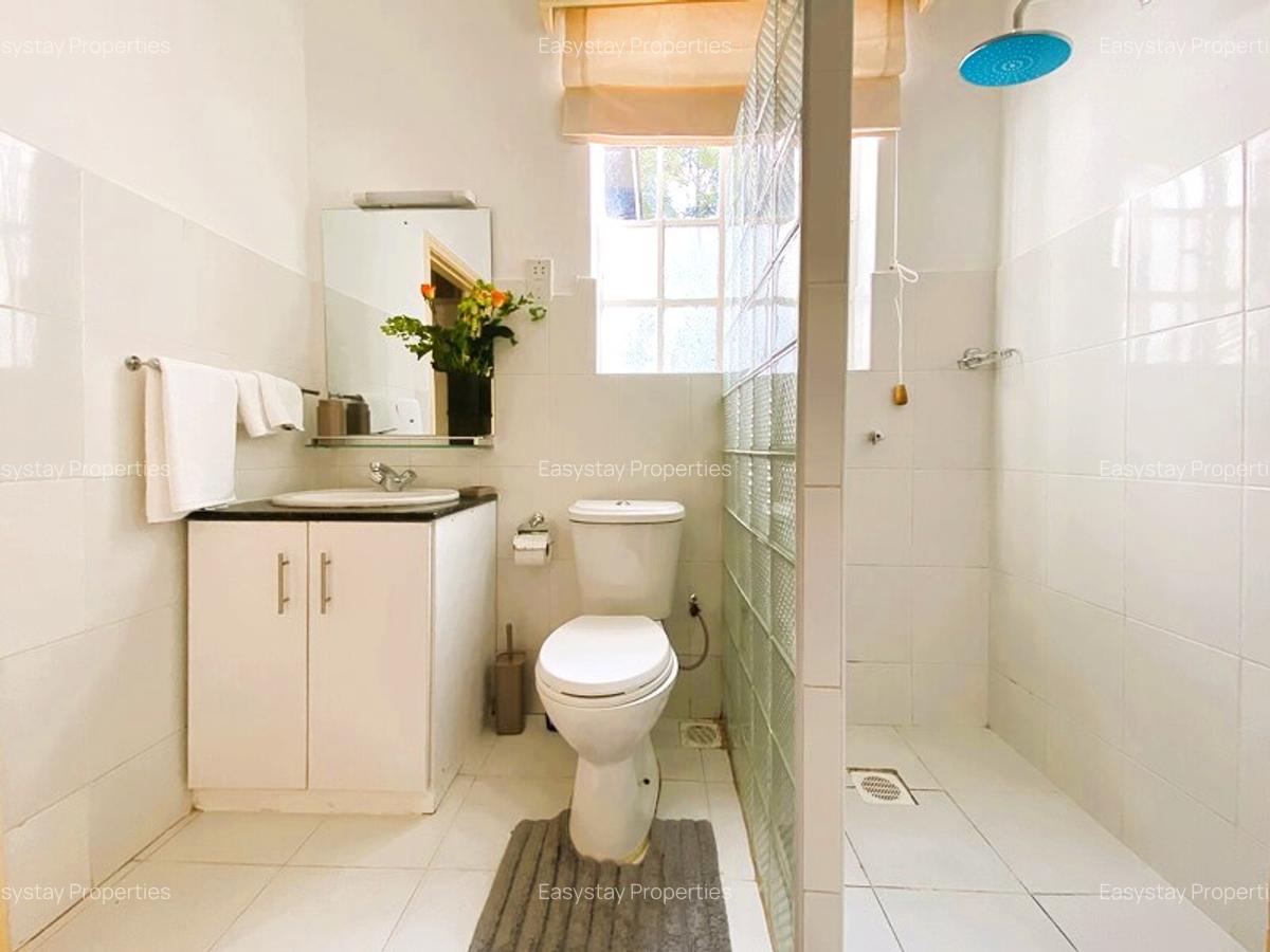 4 Bed House with En Suite in Muthaiga - 15