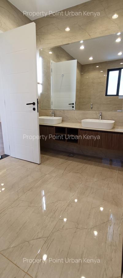 5 Bed Villa with En Suite at James Gichuru Road - Lavington - 14