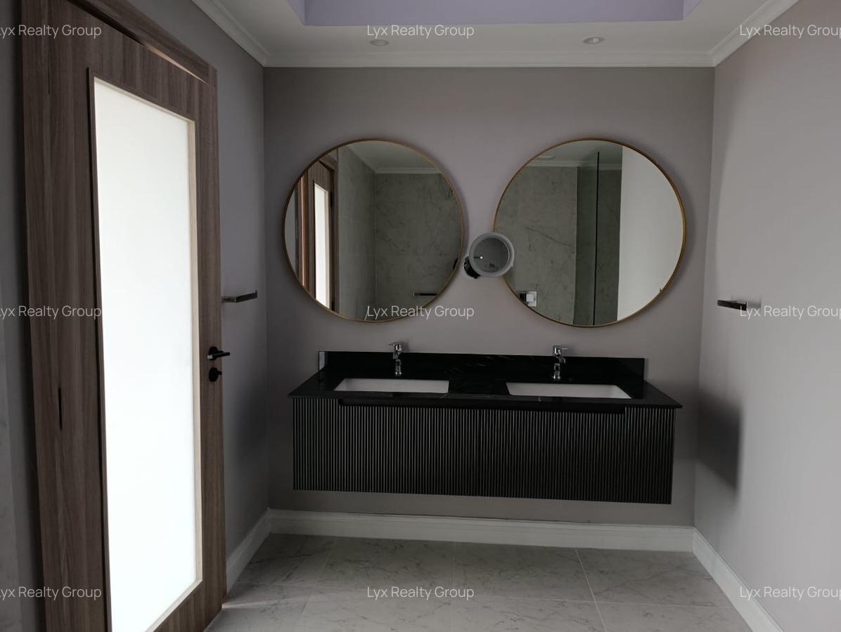 4 Bed Townhouse with En Suite in Runda - 10