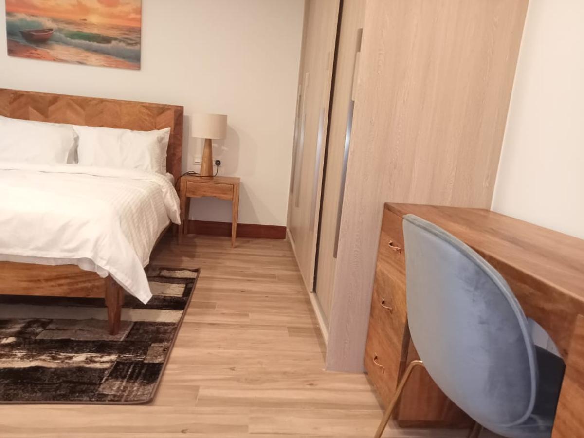 Furnished 3 Bed Apartment with En Suite in Parklands - 12