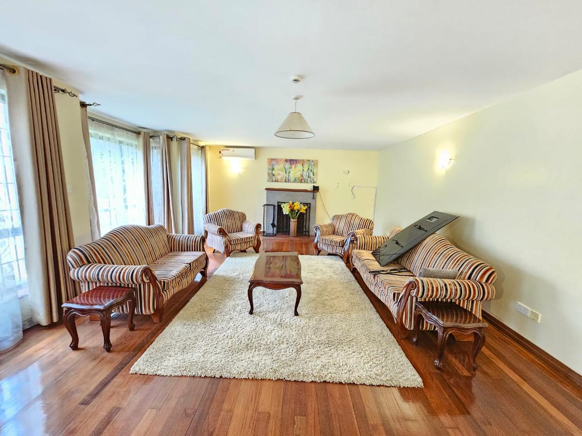 4 Bed Townhouse with En Suite at Runda - 5