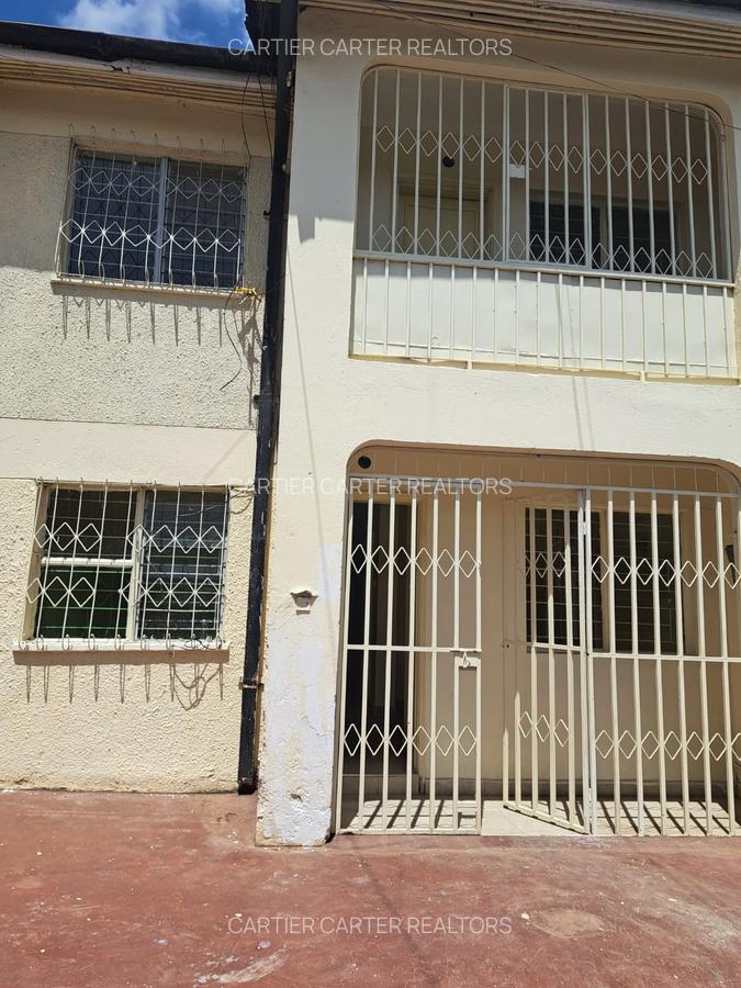 4 Bed Townhouse with En Suite in South C - 11