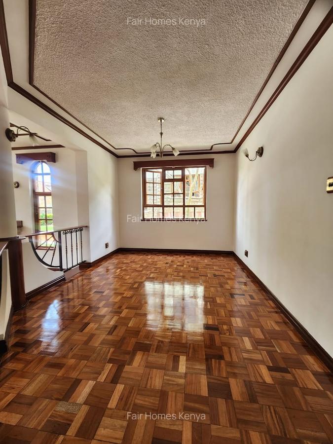 4 Bed Townhouse with En Suite at James Gichuru - 7