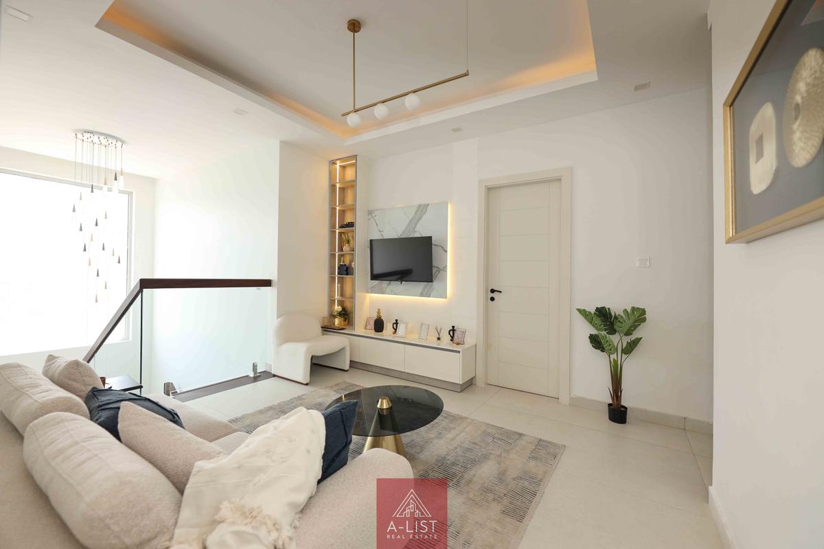 4 Bed Apartment with En Suite at General Mathenge - 18
