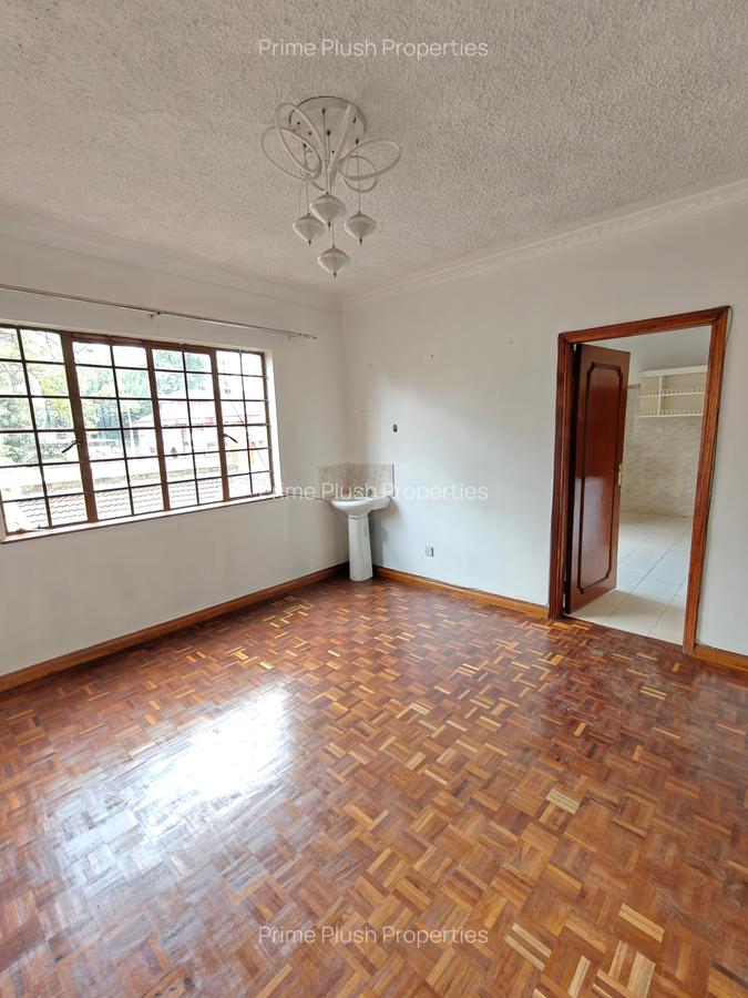2 Bed Apartment with En Suite in Lavington - 3