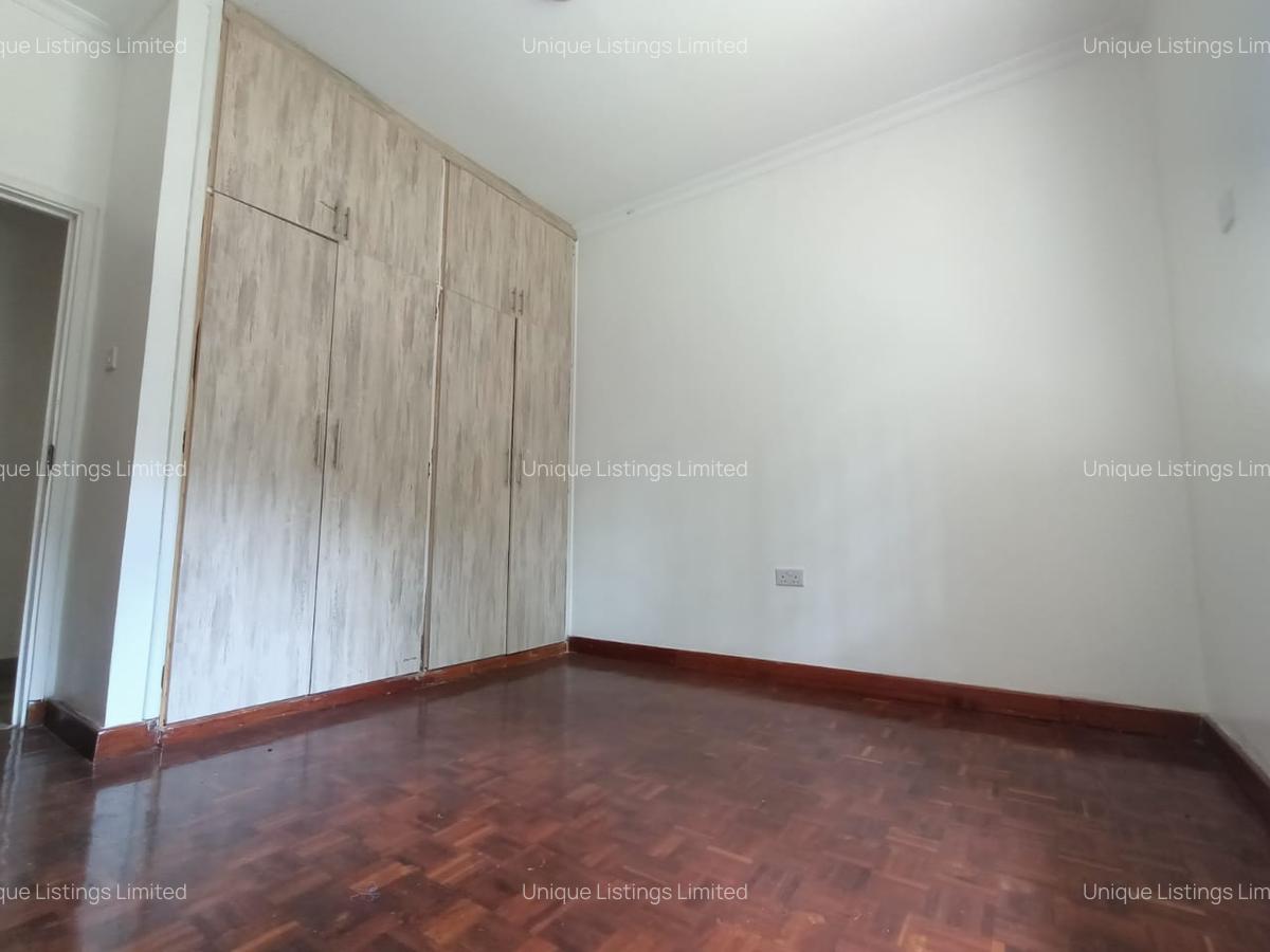 4 Bed House with En Suite in Kitisuru - 9