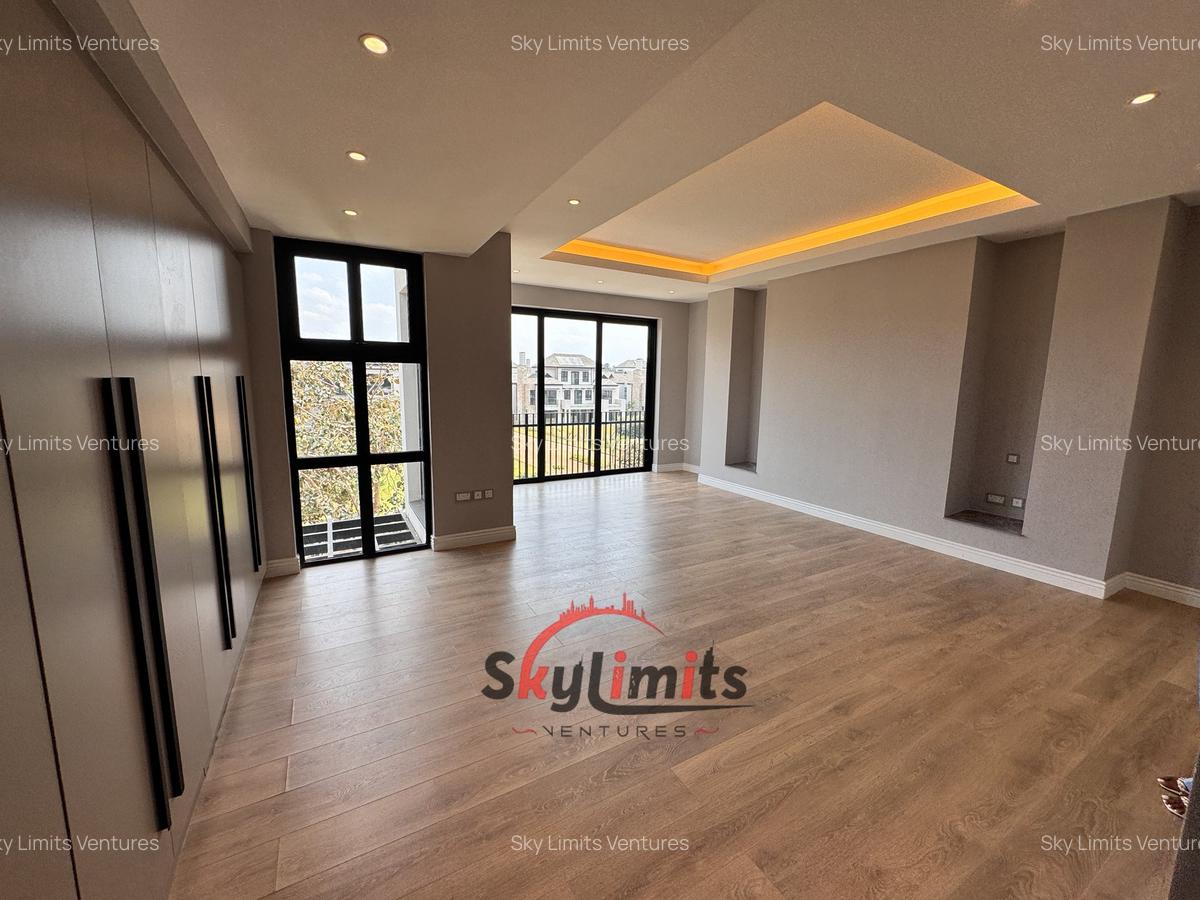 4 Bed Townhouse with En Suite in Runda - 11