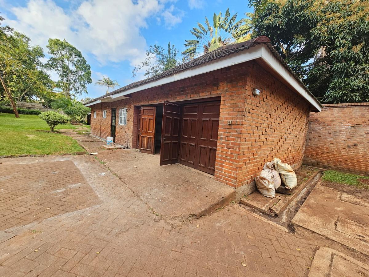 4 Bed House with En Suite in Muthaiga - 2