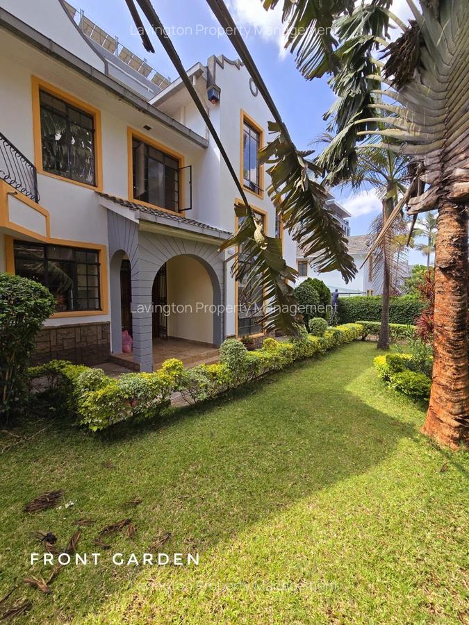 4 Bed Townhouse with En Suite at Lavington Green - 3