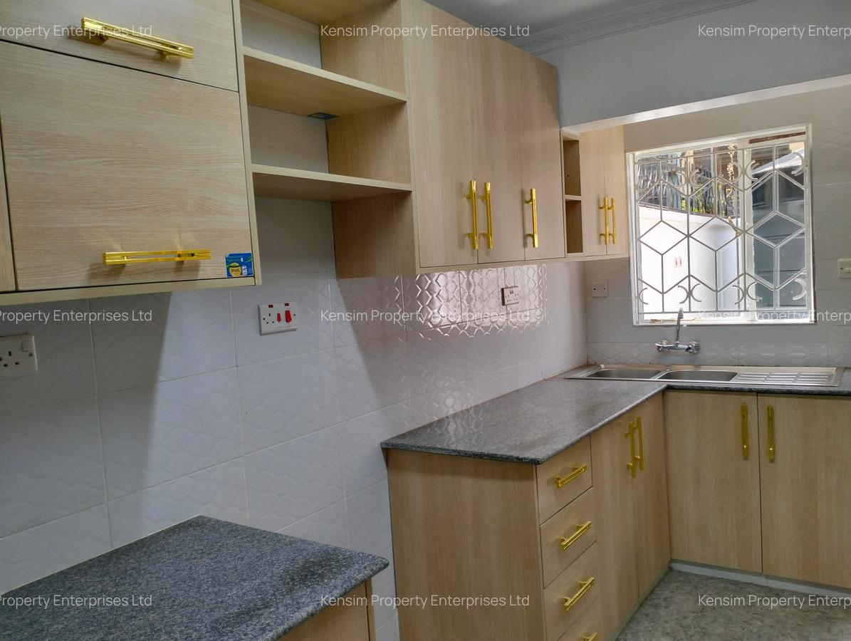 4 Bed Townhouse with En Suite in Lavington - 4