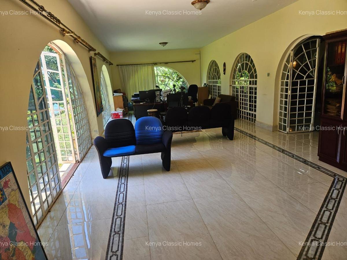 10 Bed House with En Suite at Runda - 8