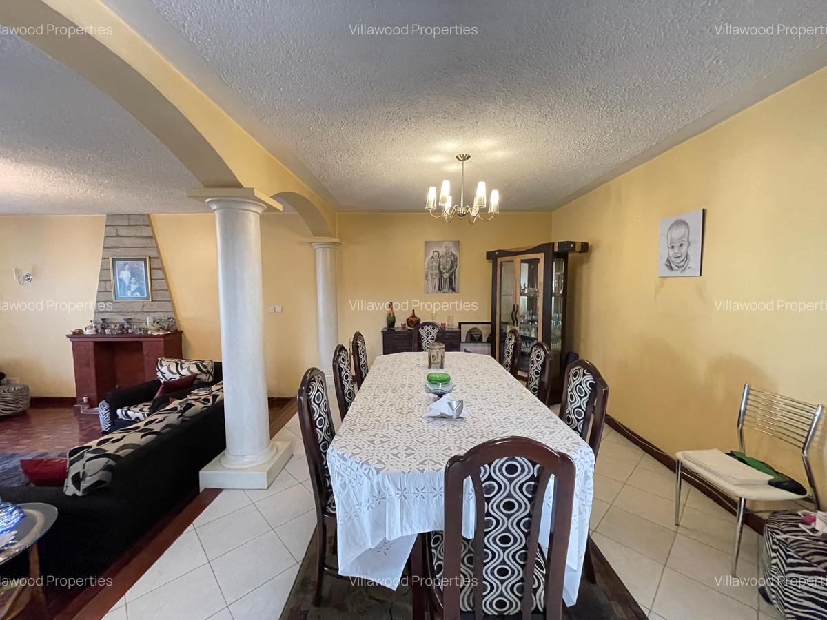 4 Bed House with En Suite in Spring Valley - 4