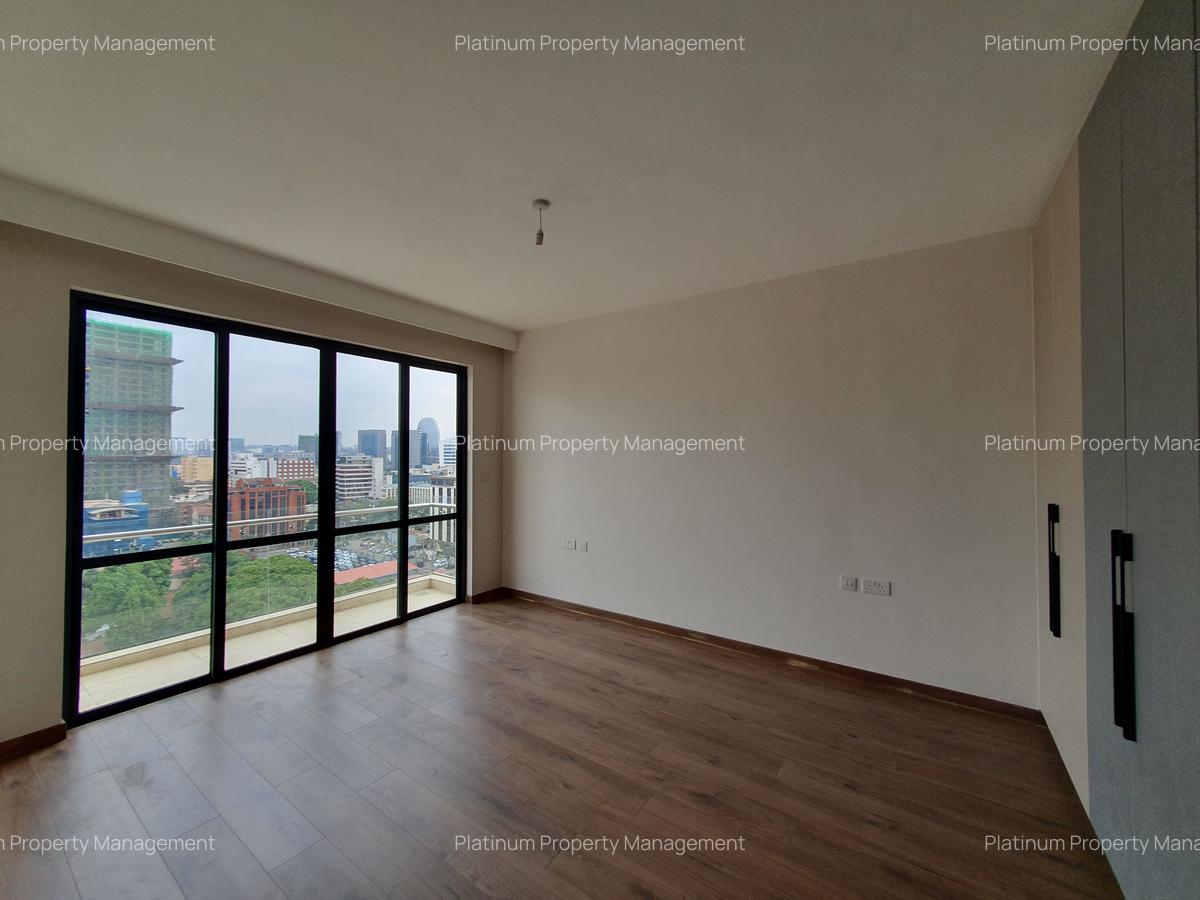 3 Bed Apartment with En Suite in Westlands Area - 17