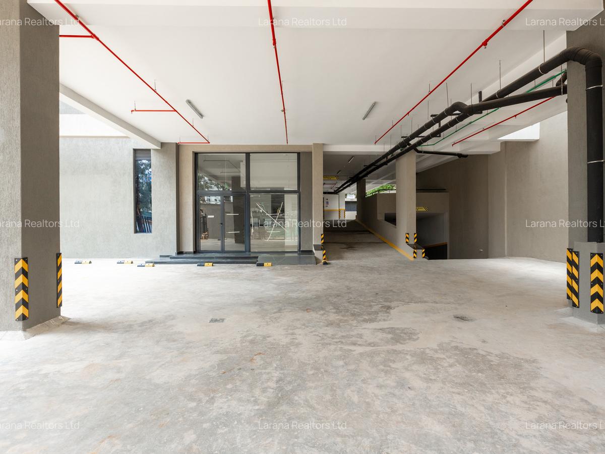 2,454 ft² Office with Backup Generator at George Padmore Rd - 4