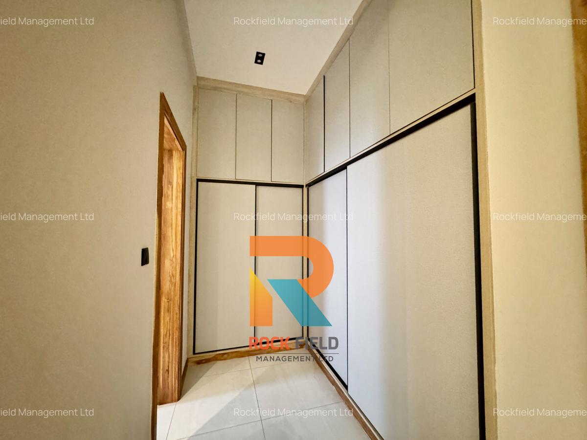 4 Bed Apartment with En Suite in Loresho - 13