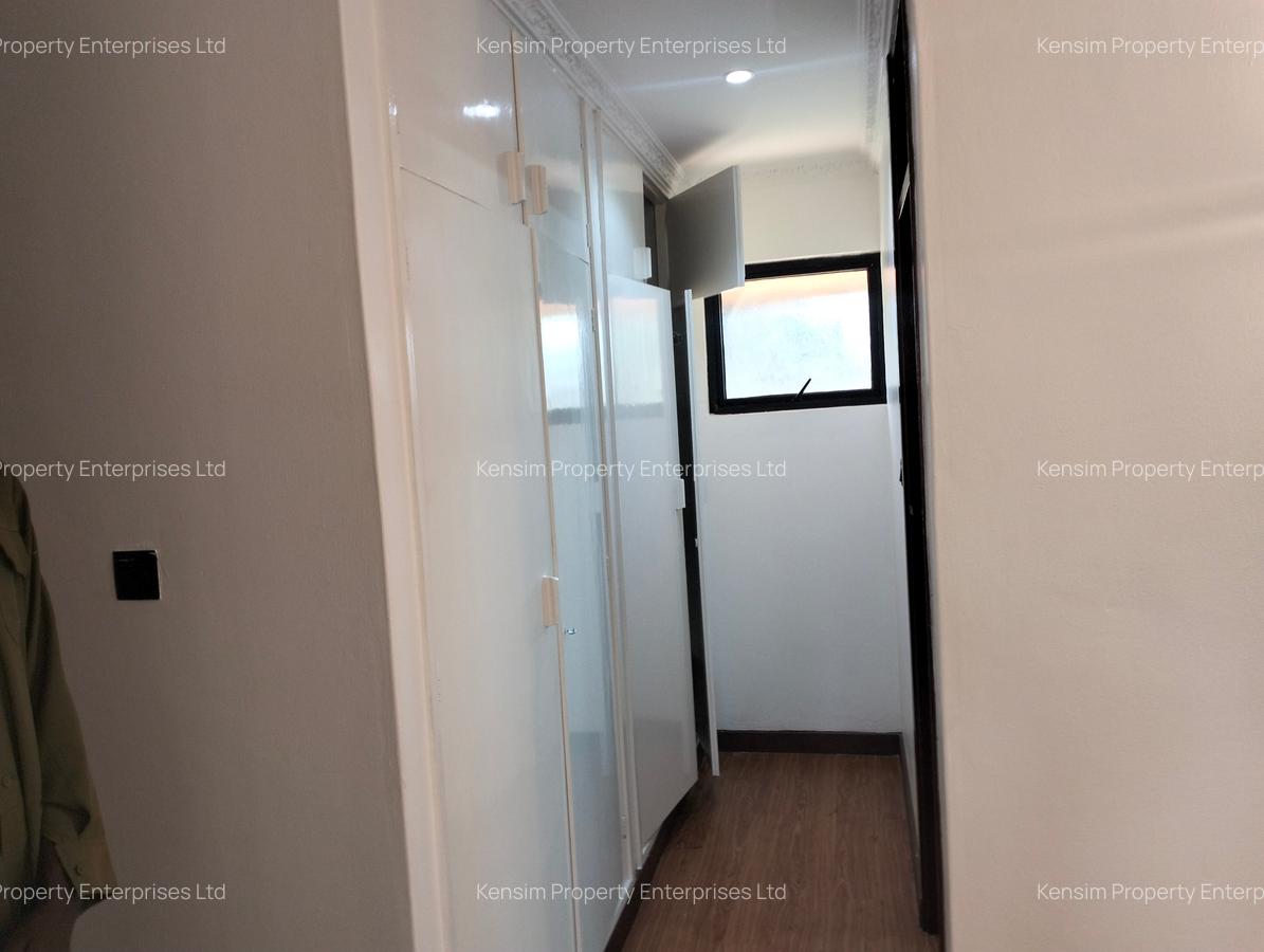 4 Bed House with En Suite in Loresho - 2