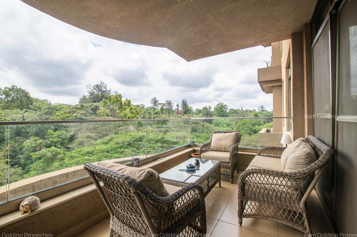 3 Bed Apartment with En Suite at 6Th Parklands Avenue - 4